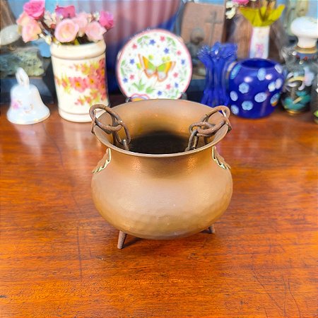 Caldeirão Decorativo em Cobre com Corrente
