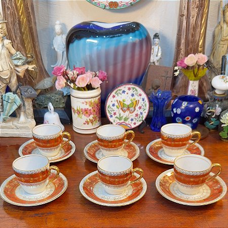 JOGO DE XÍCARAS DE CAFÉ MONTE ALEGRE