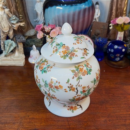POTICHE EM PORCELANA FLORAL