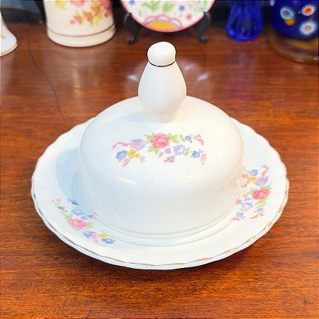 Manteigueira de Porcelana Steatita.