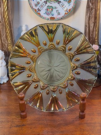 Prato de bolo em Vidro Carnival Glass.