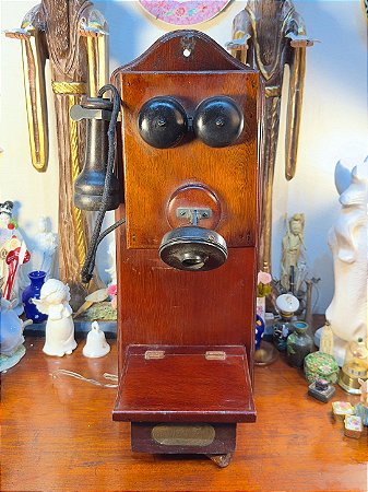 TELEFONE DE PAREDE BEWITCH COM DISCO