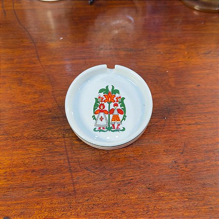 Cinzeiro Porcelana Schmidt Exclusividade Mesbla anos 80.