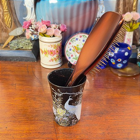 Porta-Pente de Porcelana Japonesa Shibata com Escova Tangle Teezer