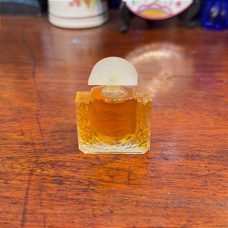 Miniatura de Perfume Lalique de Parfum (França)