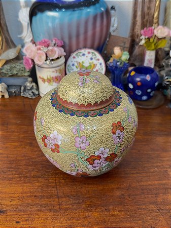 Potiche Bojudo Oriental em Cloisonné.