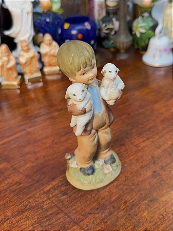 Escultura Antiga em Porcelana Bisque “O Jovem Pastor” – Capodimonte