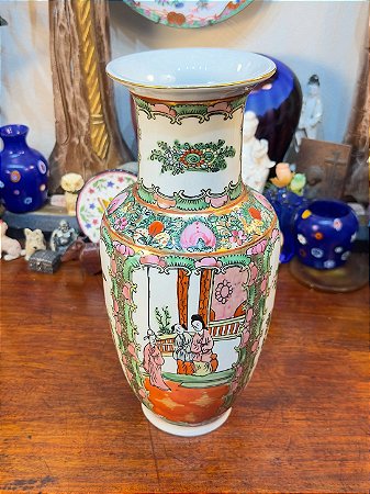 Vaso em Porcelana Chinesa Família Rosa V – Canton Medallion.