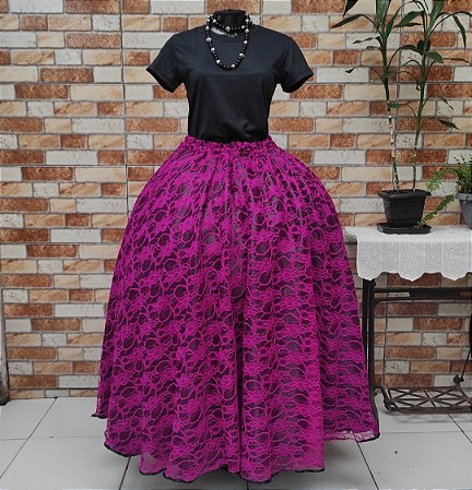 Saia de renda cor Fúcsia com forro preto