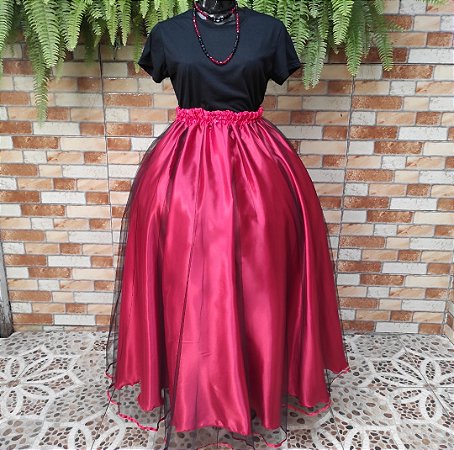 Saia tule preto com forro vermelho