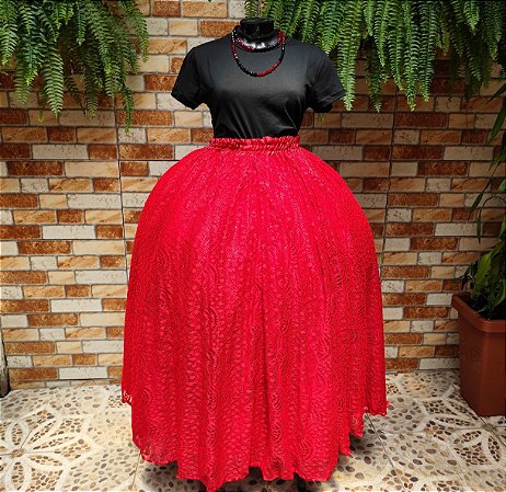 Saia de renda bordô com forro bordô