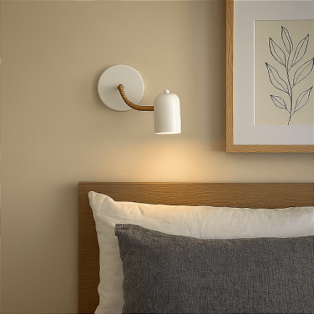 Arandela de Parede Dorothea Com Cúpula Articulada