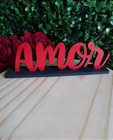 Palavra Decorativa Amor em Mdf