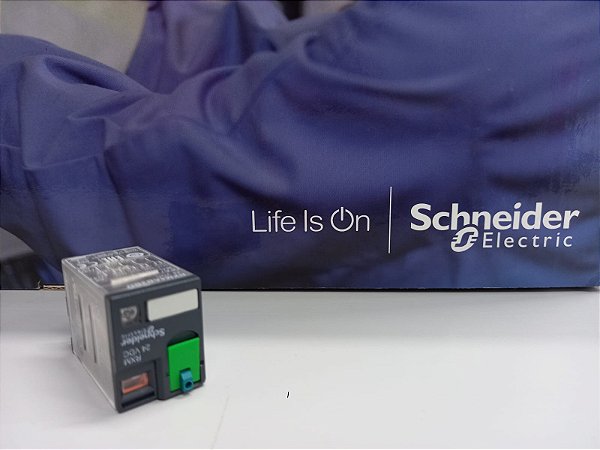 Relé Miniatura Com Led 4nanf 6a 24vc Rxm4ab2bd