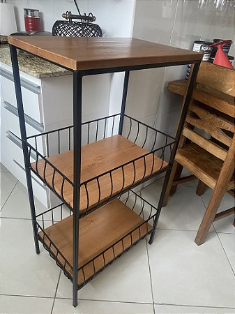 Estante industrial porta microondas
