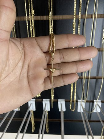 PINGENTE CRUCIFIXO PALITO ENROLADO MÉDIO