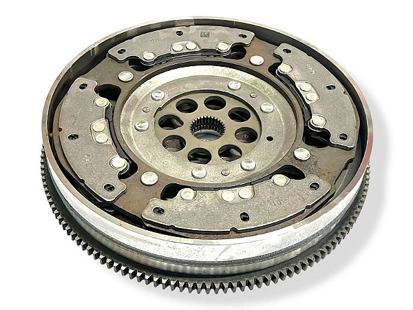 Volante Bimassa Motor Bmw X1 U11 20i 2.0