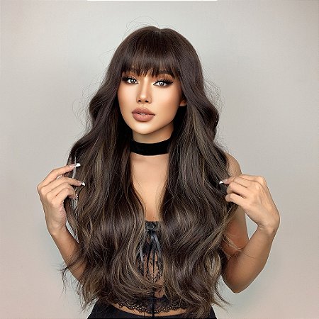 Wig Suzan Castanha com Ombre e Franja.