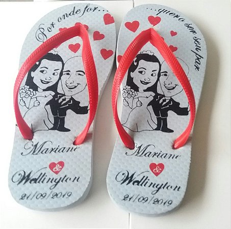Chinelos personalizados para casamentos e aniversários