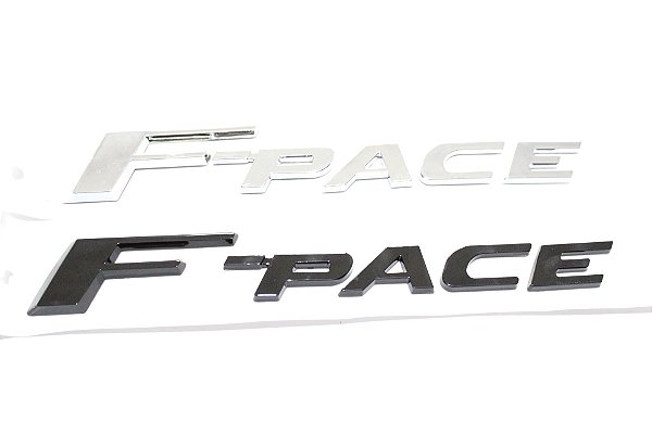 Emblema Jaguar F-pace S R Xf Xe Xkr Xfr Xj Preto Cromado