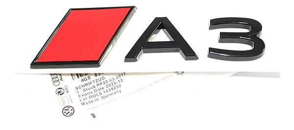 Emblema Audi Novo A3 Tampa Traseira Original Preto