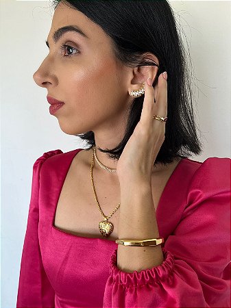 BRINCO EAR CUFF ZIRCÔNIAS FOLHEADO A OURO 18K.