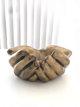 Mãos dar e receber (dourado envelhecido)