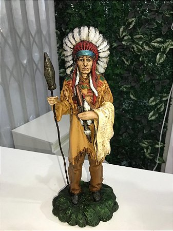 Índio com lança G