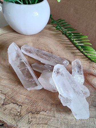 Pontinhas de cristal lemuriano