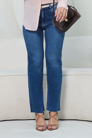 Calça Jeans Mom Barra A Fio Feminina Revanche