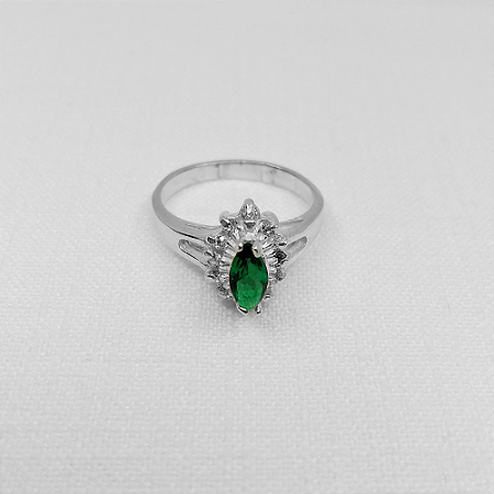 Anel Form. Pedra Verde com Zircônia Prata nº20