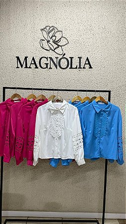 Camisa com aplicação