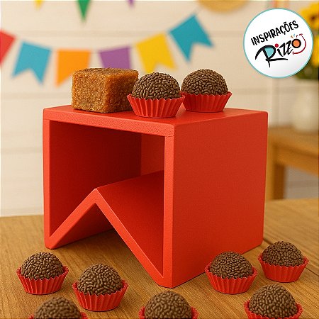 Suporte para Doces em Madeira Bandeirinha Rústico De Festa Junina - Vermelho - 15,5x16cm - 1 unidade - Rizzo