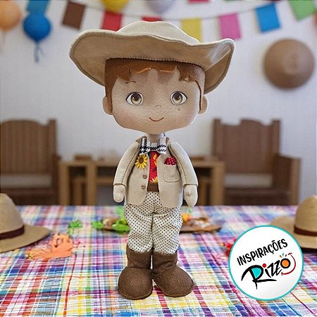 Menino em Feltro - Cangaço Festa Junina - 13x31x7cm - 1 unidade - Rizzo