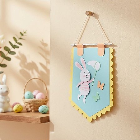 Flamula Decorativa de Páscoa em Papel - Coelho Capturando Borboletas - 27x20cm - 1 unidade - Rizzo