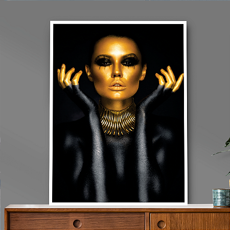 Quadro Decorativo Mulher com Pintura Preta e Dourada