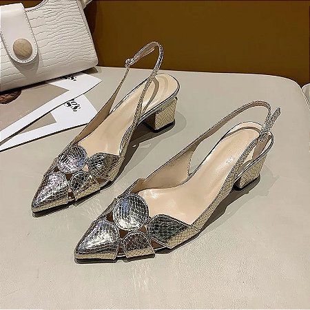 Saltos altos de couro para mulheres, sapatos nupciais de casamento