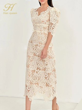 vestido oco de renda