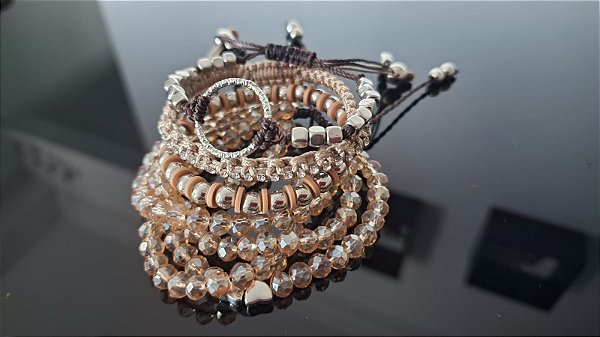 Conjunto Bege e Marron