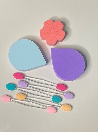 KIT ESPONJAS E PINCEIS BEAUTY TOOLS