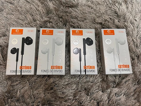 Fone de ouvido com fio