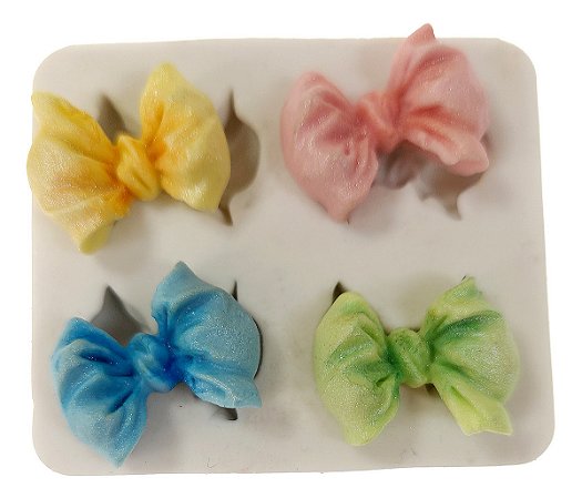 Molde de Silicone: 4 Laços - 2,3 cm