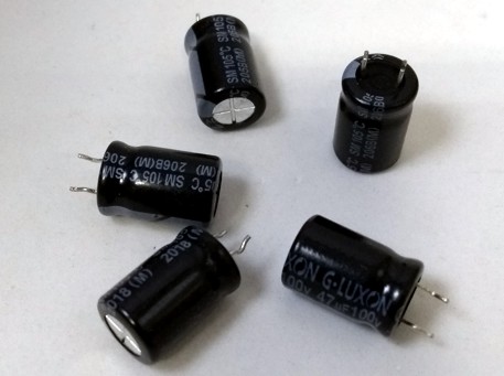47UF X 100V  RD  105 graus  PRE-FORMADO