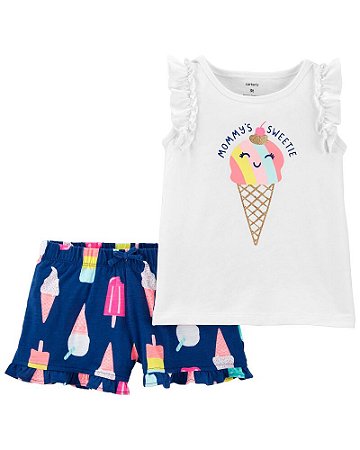 Camiseta Branca e Shorts Azul Sorvete