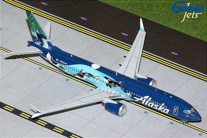 Gemini Jets 1:200 Alaska Airlines Boeing 737 MAX 9 "West Coast Wonders / Orcas"