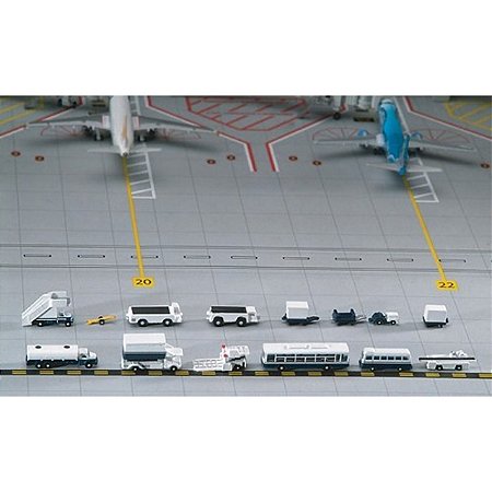 Conjunto de 14 veículos/acessórios de suporte aeroportuário Escala 1/400