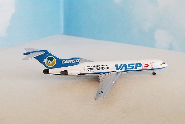 Aeroclassics 1:400 VASPEX Boeing 727-200