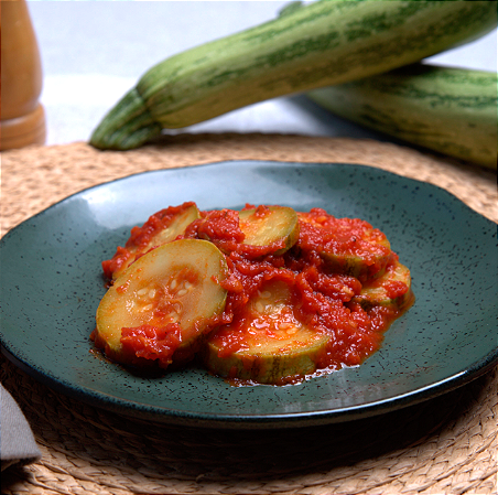 Abobrinha ao molho de tomate - 100g