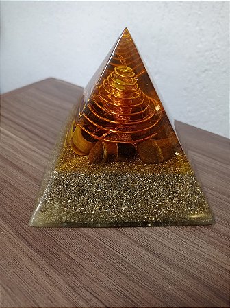 Orgonite Pirâmide G