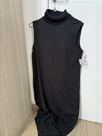 Vestido gola alta preto Renner tam M